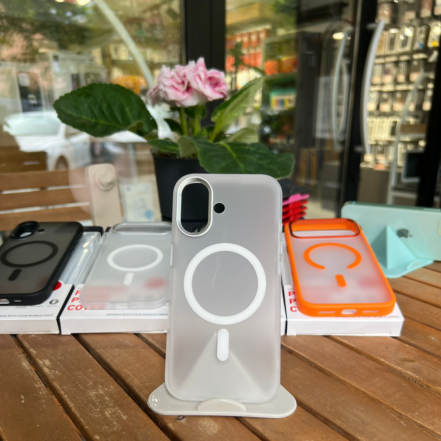iPhone%2017%20Spada%20Alumınıum%20Magsafe%20Frosty%20Kapak