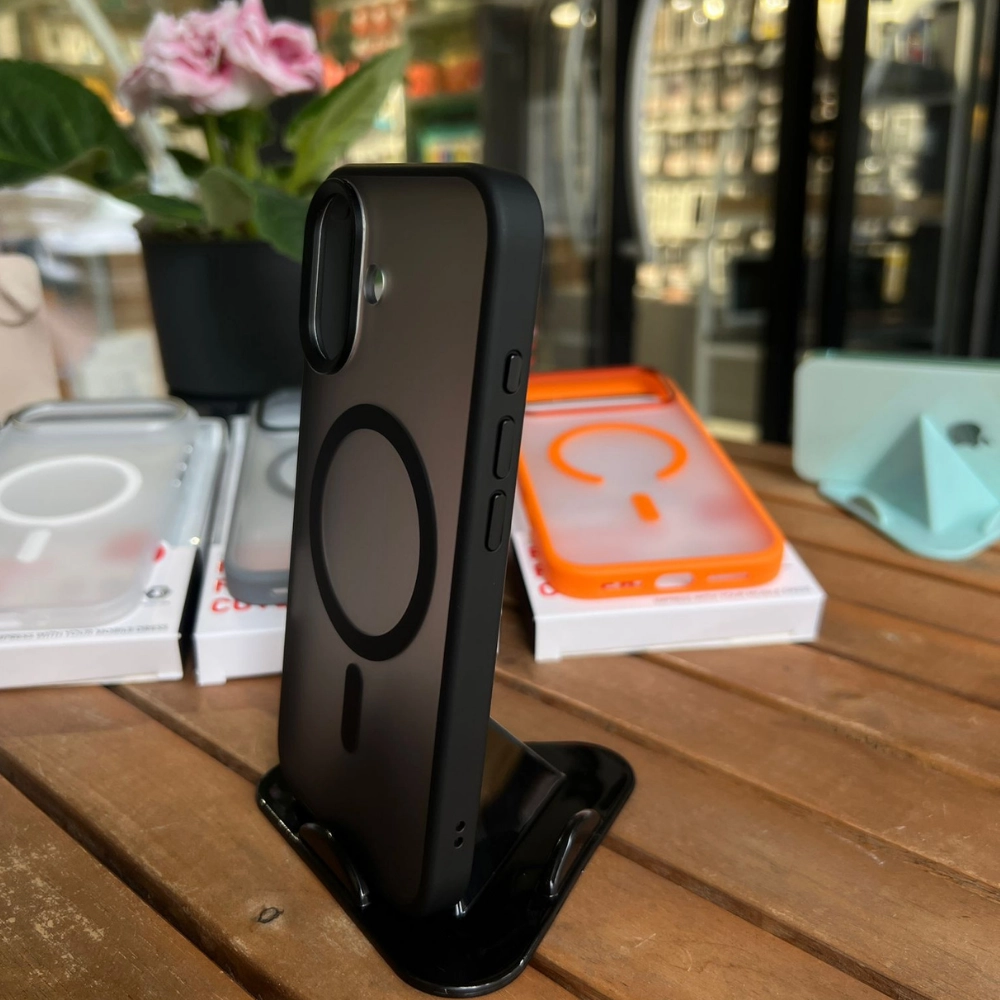 iPhone%2017%20Spada%20Alumınıum%20Magsafe%20Black%20Kapak